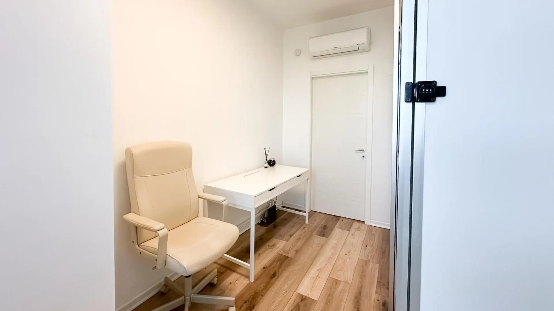 Appartamento Elegante 80Mq Vicino Sempione Milano